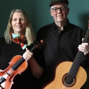 Yonder Duo mit Angelika Rusche-Göllnitz (Geige) und Olaf Wiesner (Gitarre)